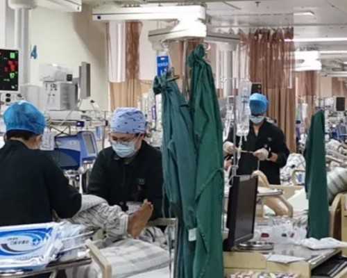 广州助孕婴儿囟门闭合早正常吗